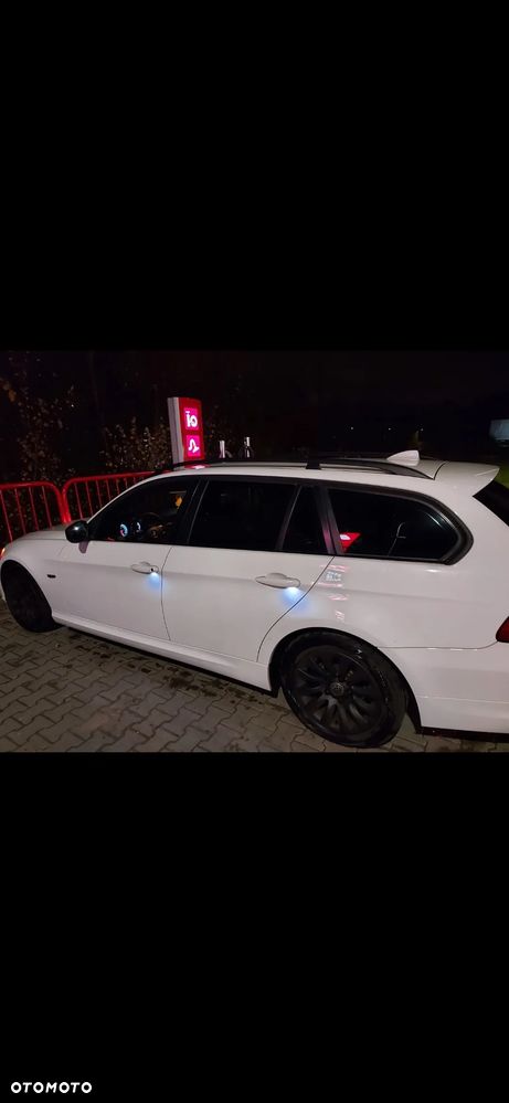 BMW Seria 3 320d - 9