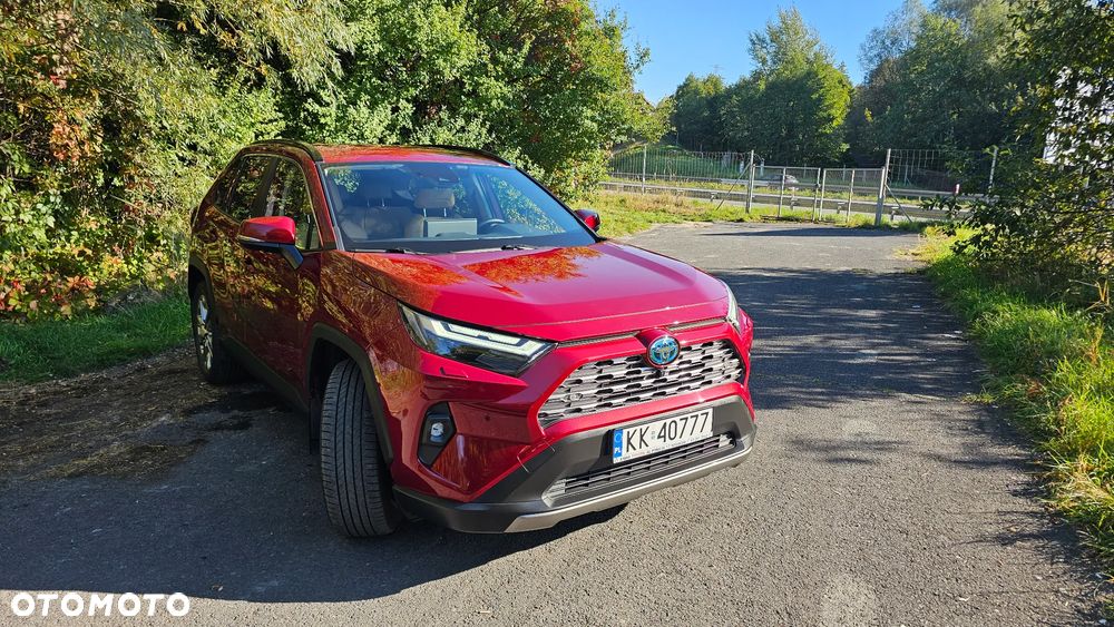 Toyota RAV4 - 1
