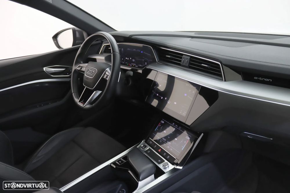 Audi e-tron 55 quattro S line - 4