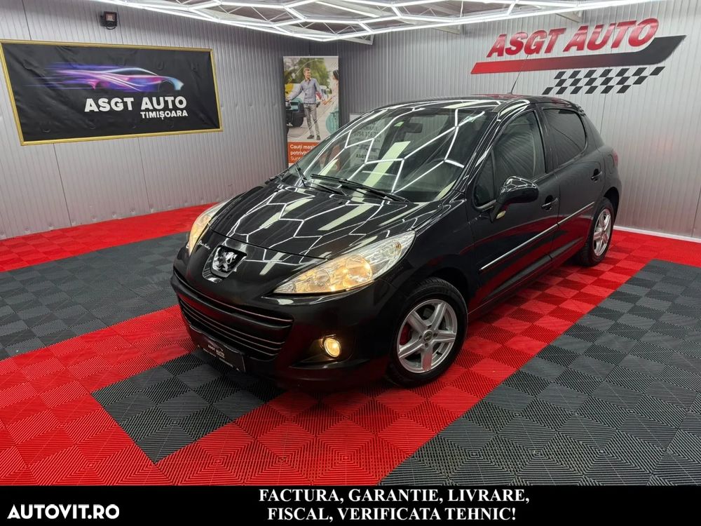 Peugeot 207 - 1