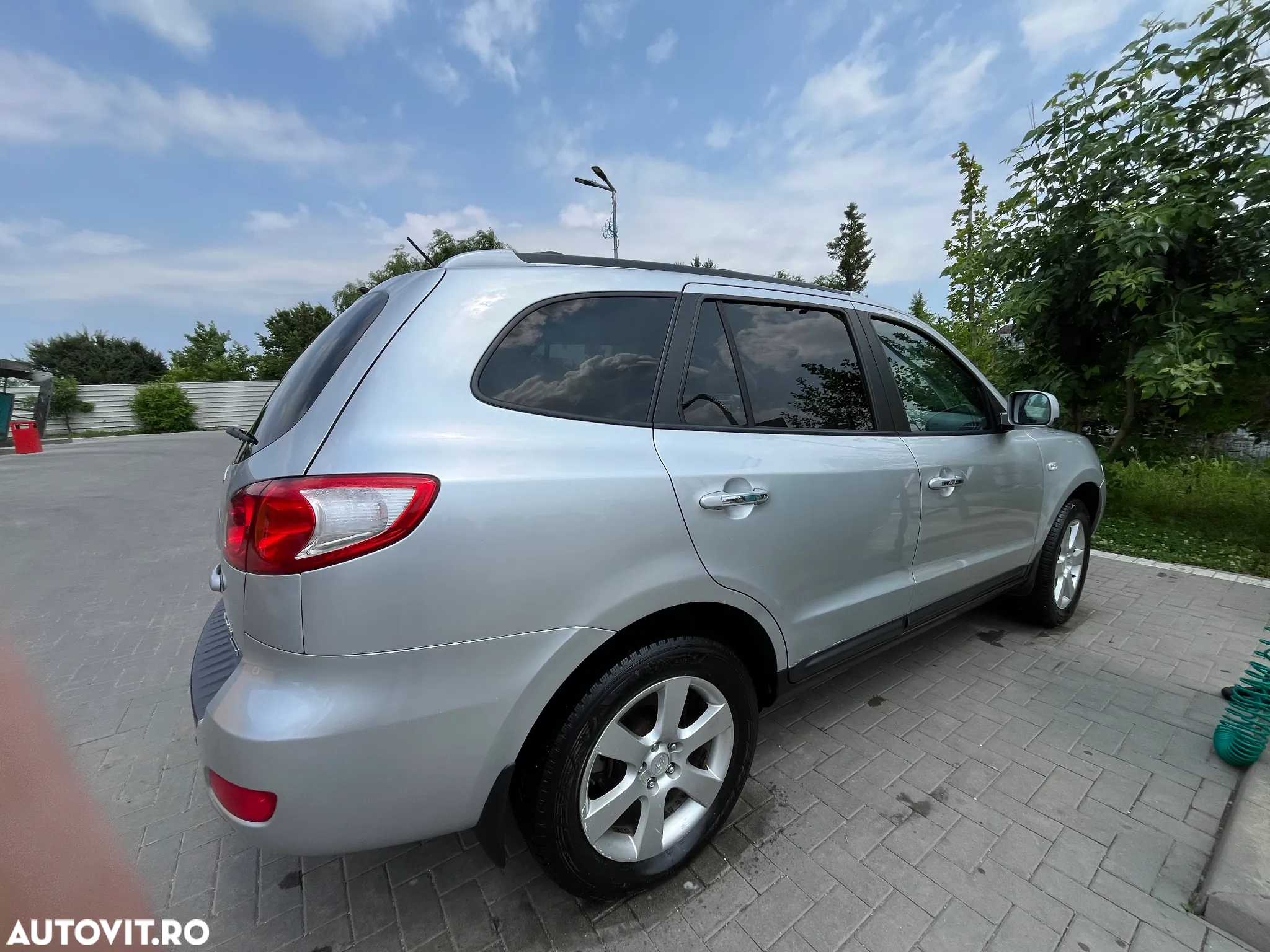 Hyundai Santa Fe - 8