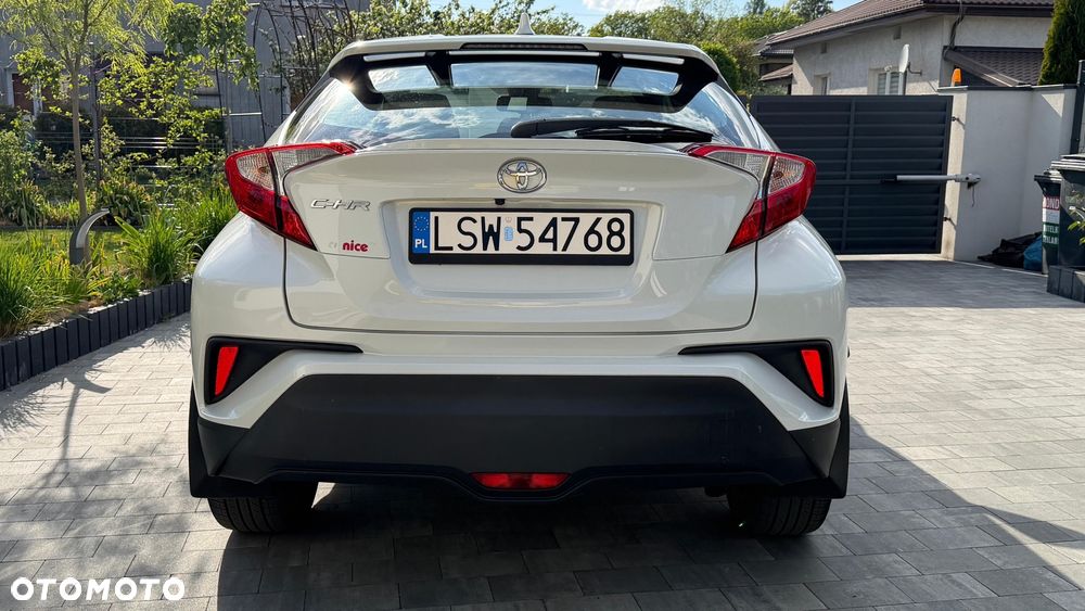 Toyota C-HR - 13
