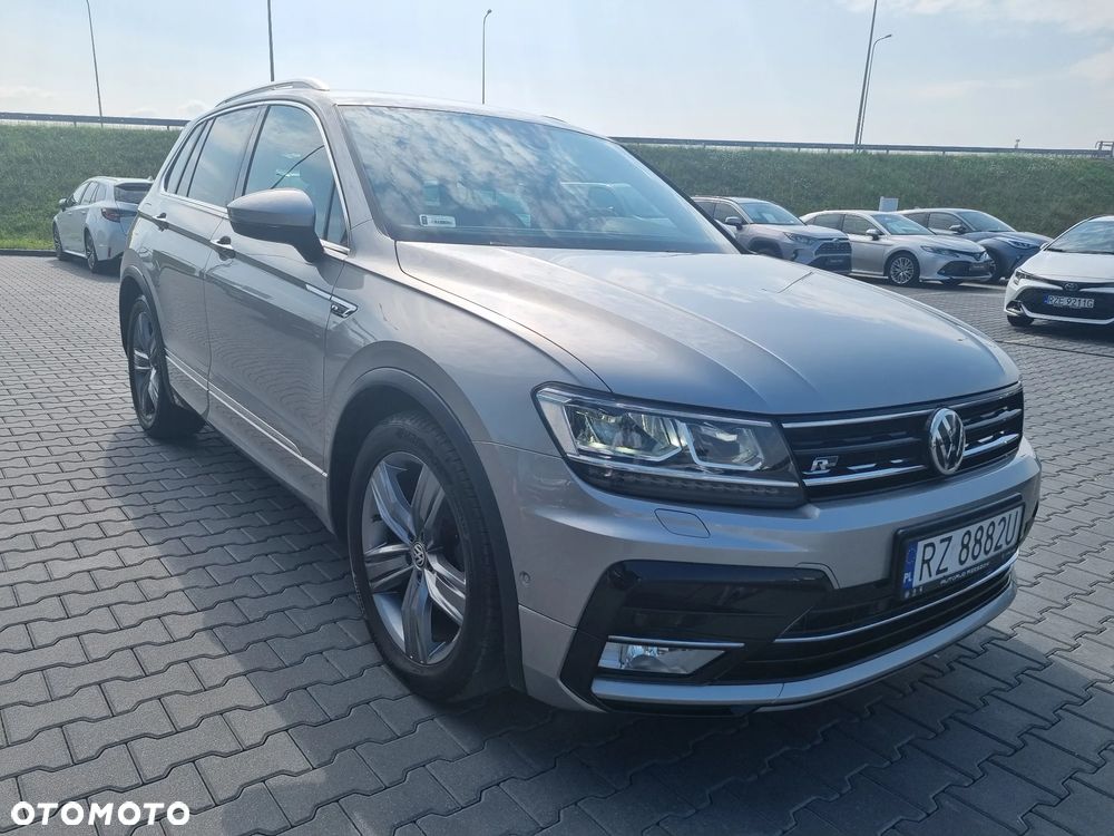 Volkswagen Tiguan 2.0 TDI SCR 4MotION DSG R-Line - 4