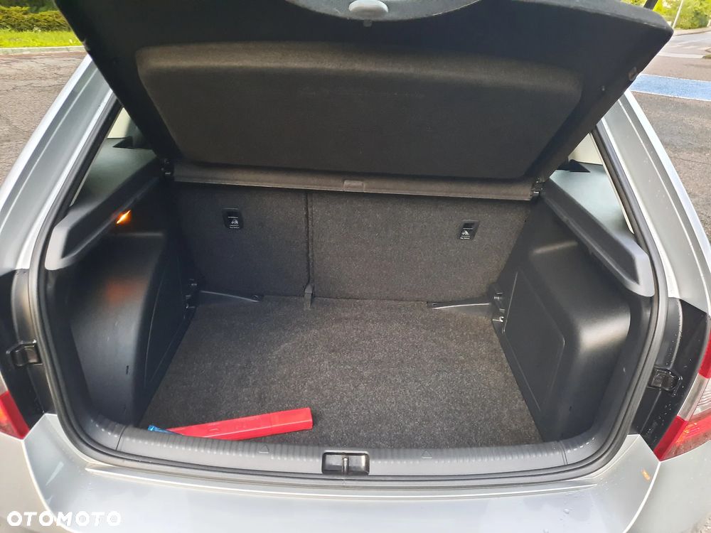 Skoda RAPID 1.0 TSI Ambition - 24
