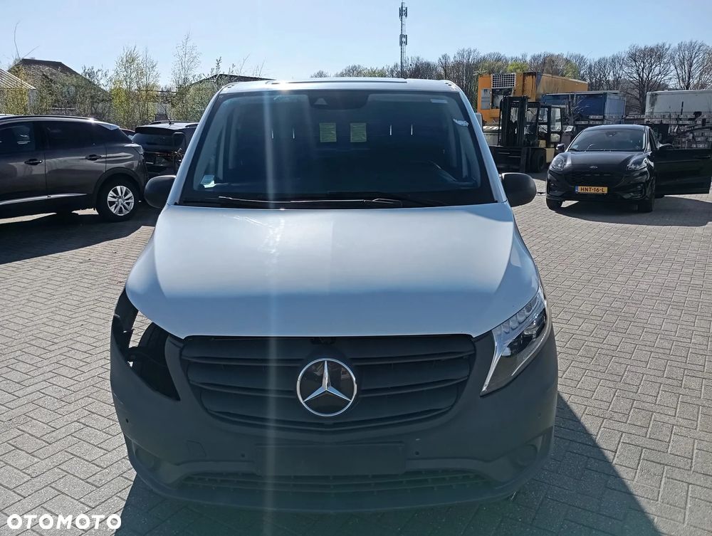 Mercedes-Benz VITO - 2
