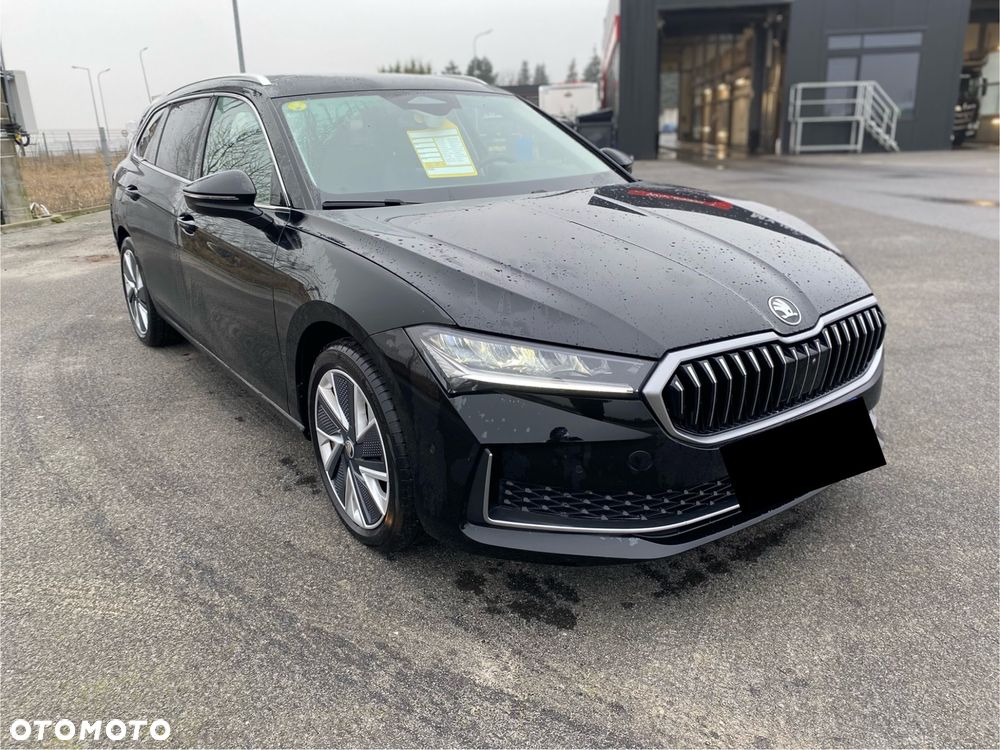 Skoda Superb 2.0 TDI DSG Ambition - 2