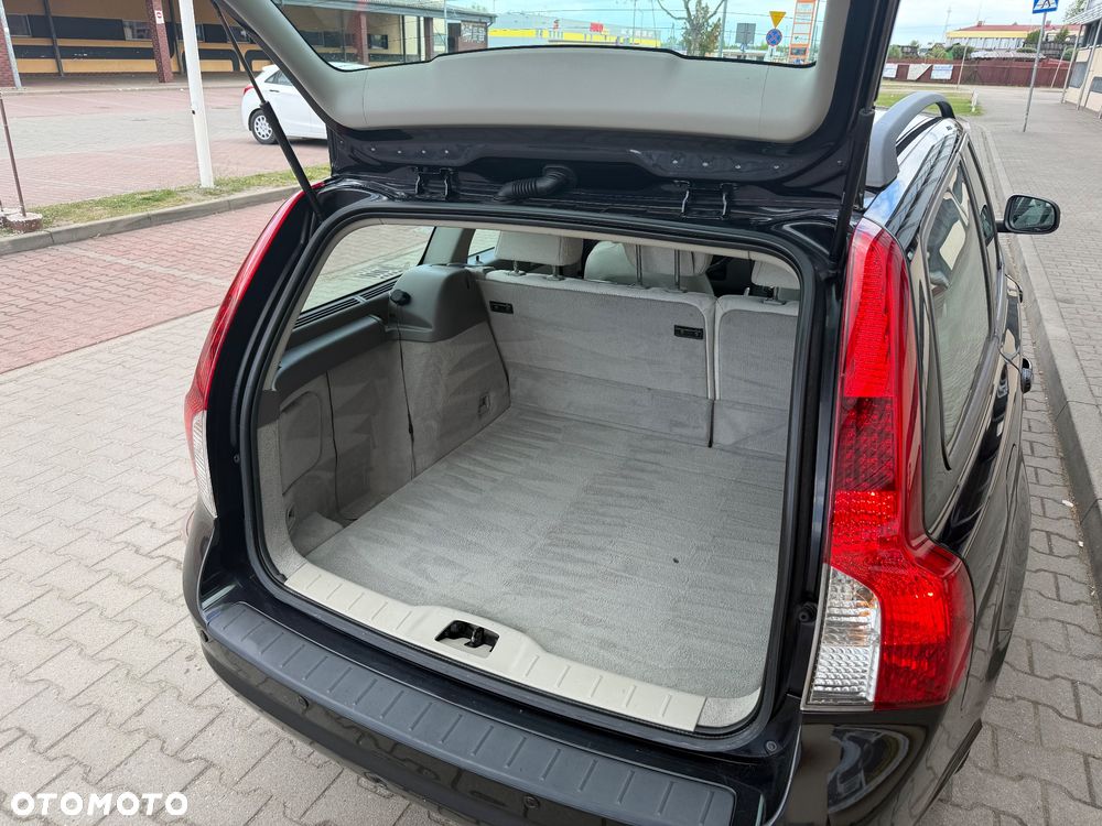 Volvo V50 1.6D - 36