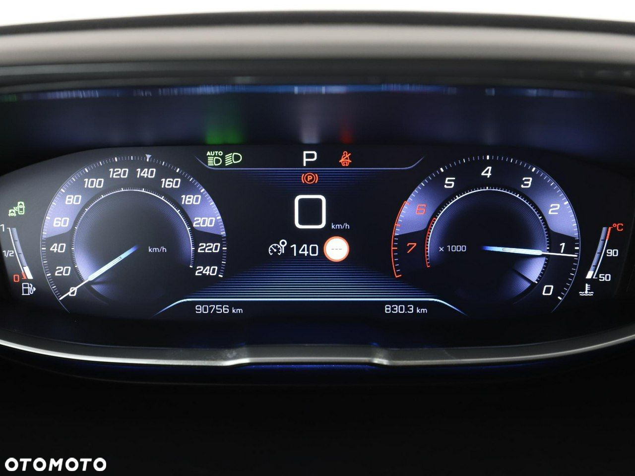 Peugeot 3008 1.2 PureTech Allure S&S EAT8 - 22