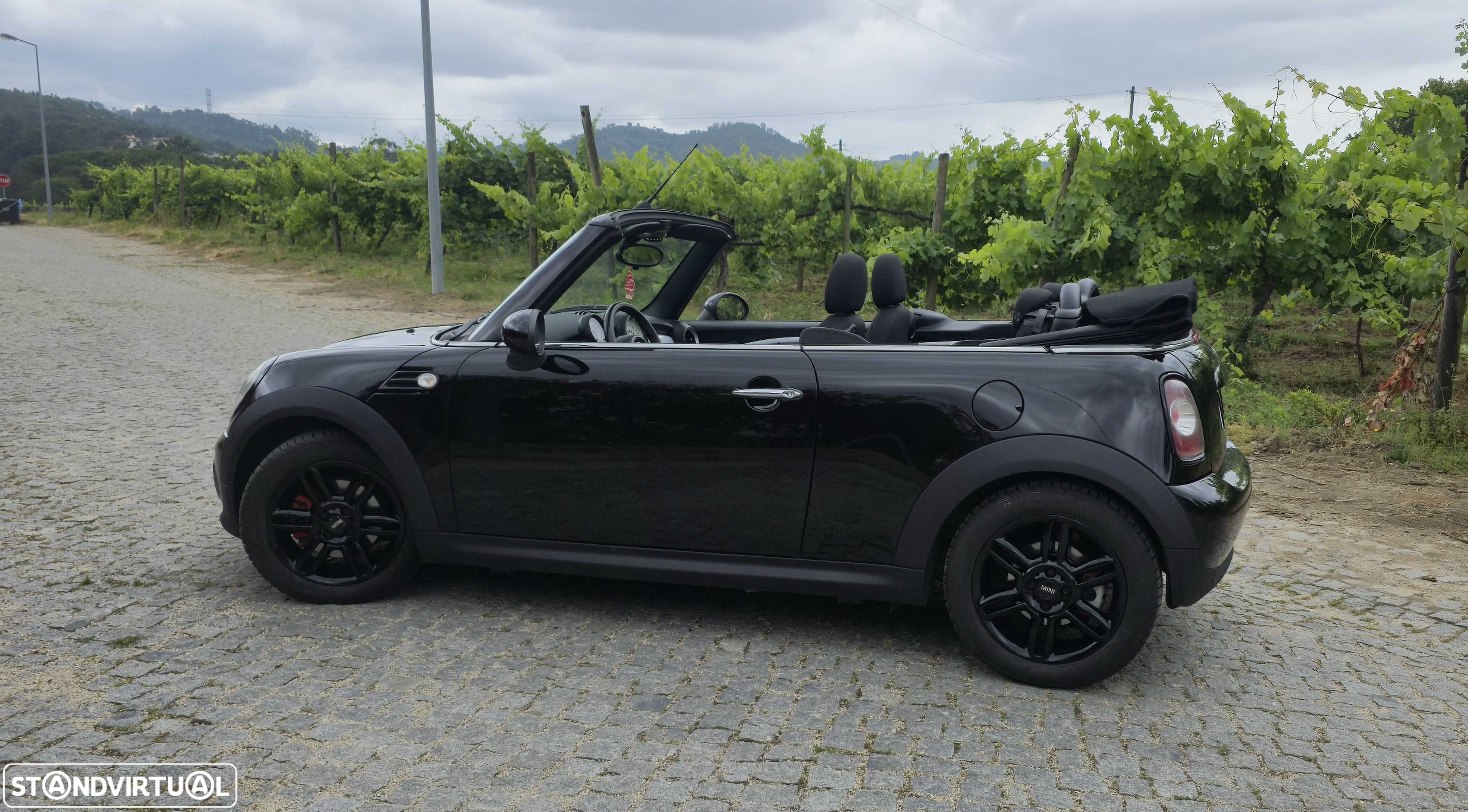 MINI Cabrio Cooper D - 14
