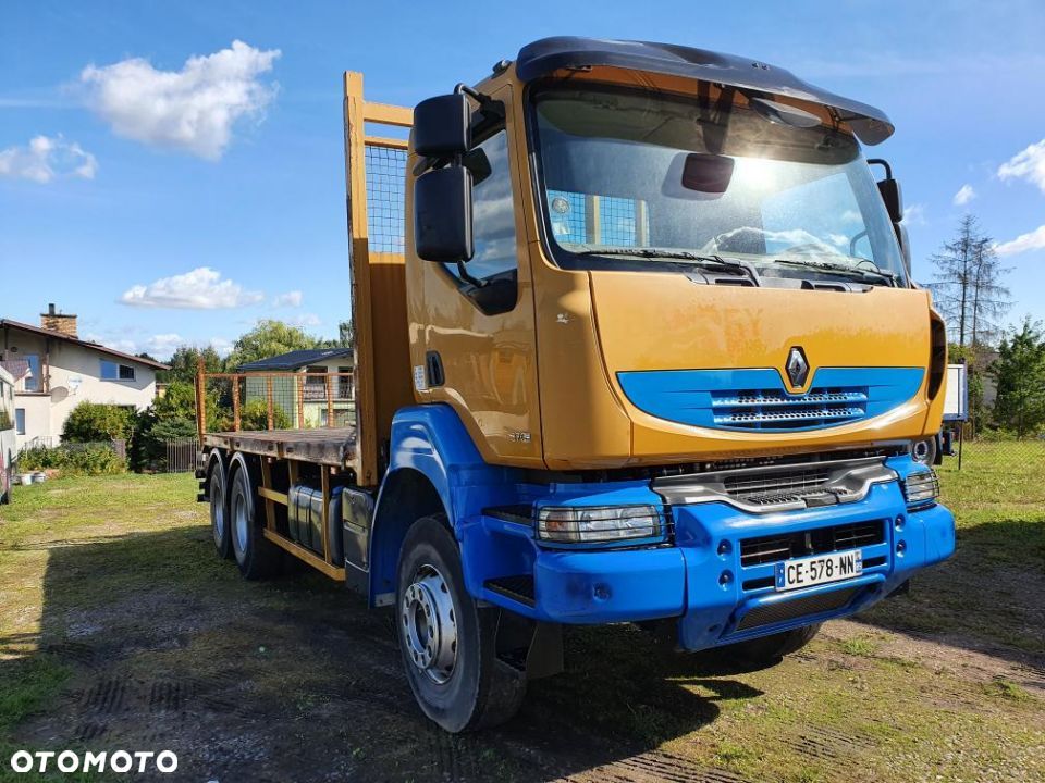 Renault KERAX - 10
