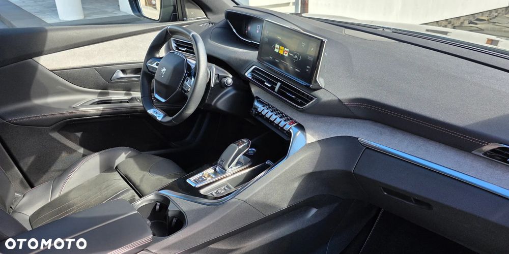 Peugeot 5008 BlueHDi 180 EAT8 GT - 36