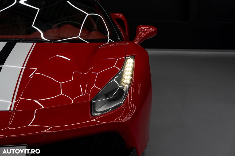 Ferrari 488 GTB - 8