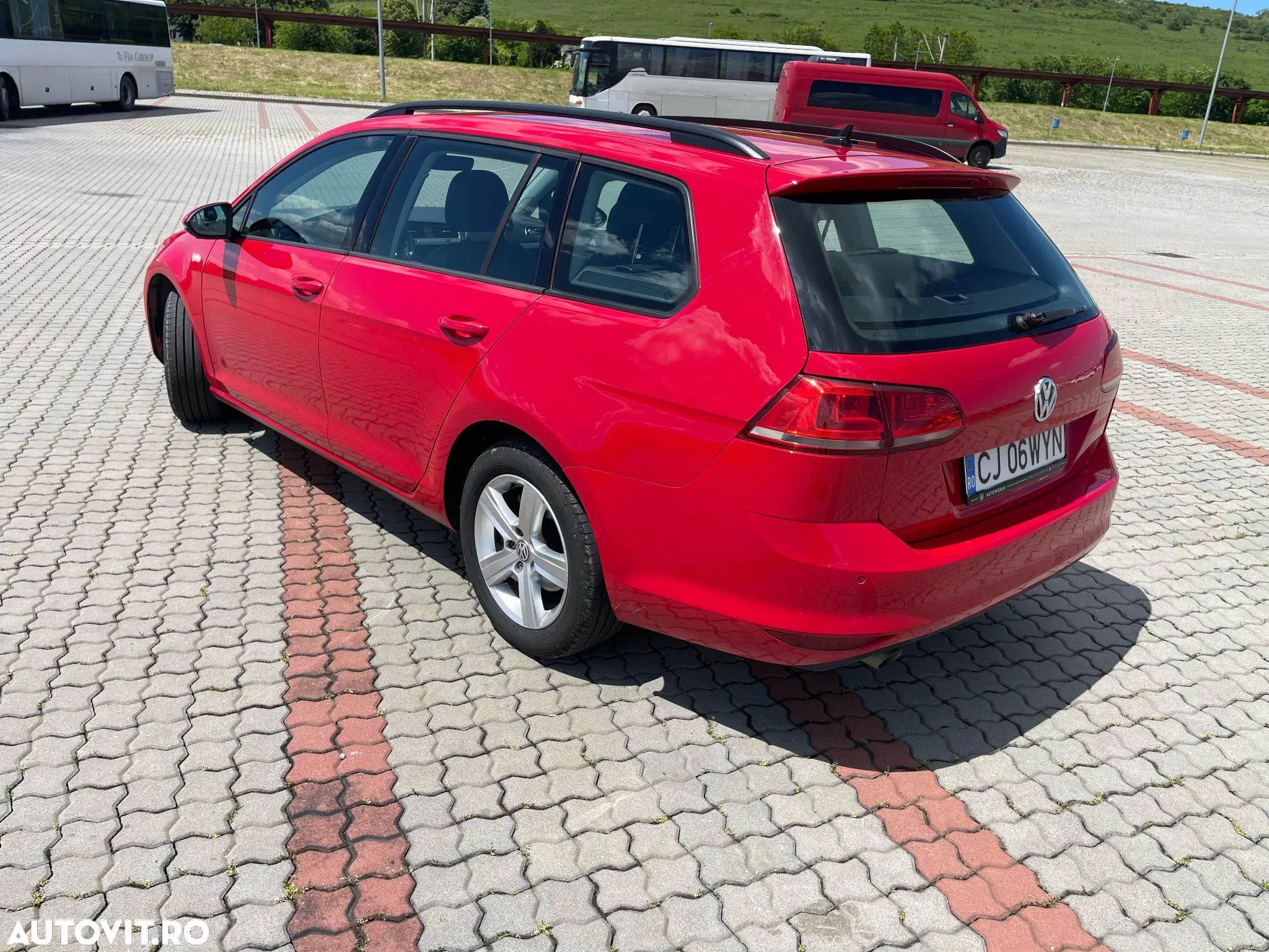 Volkswagen Golf 1.6 TDI BlueMotion Technology DSG Comfortline - 7