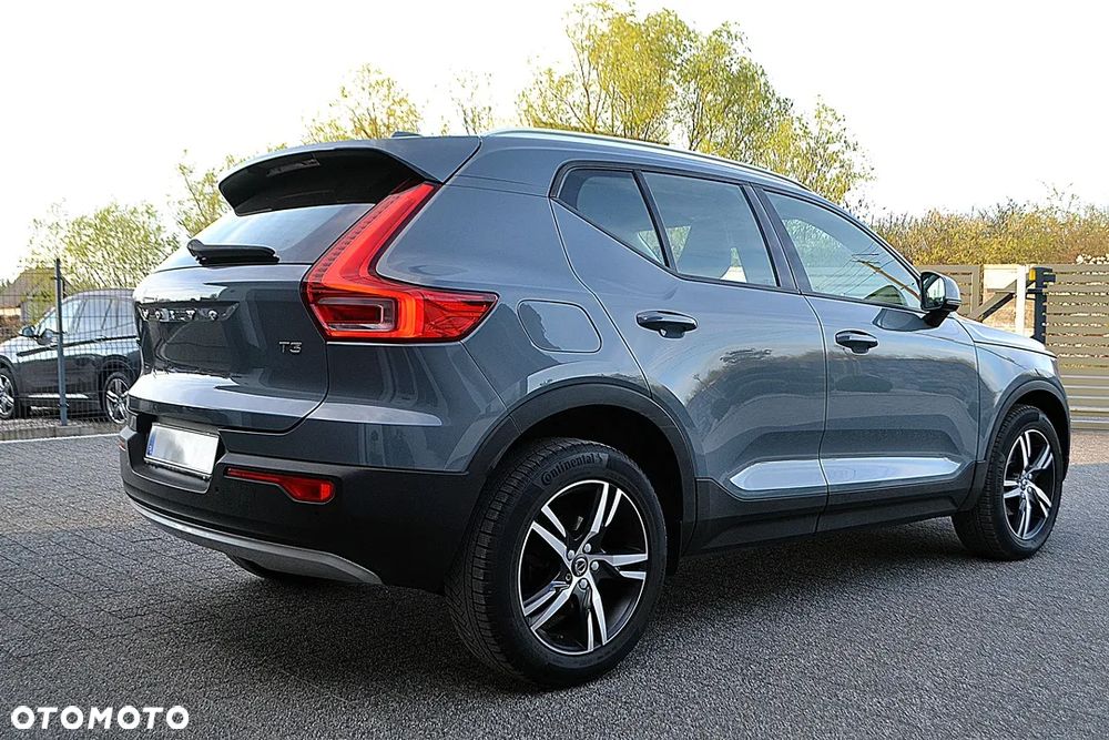 Volvo XC 40 T3 Momentum - 7