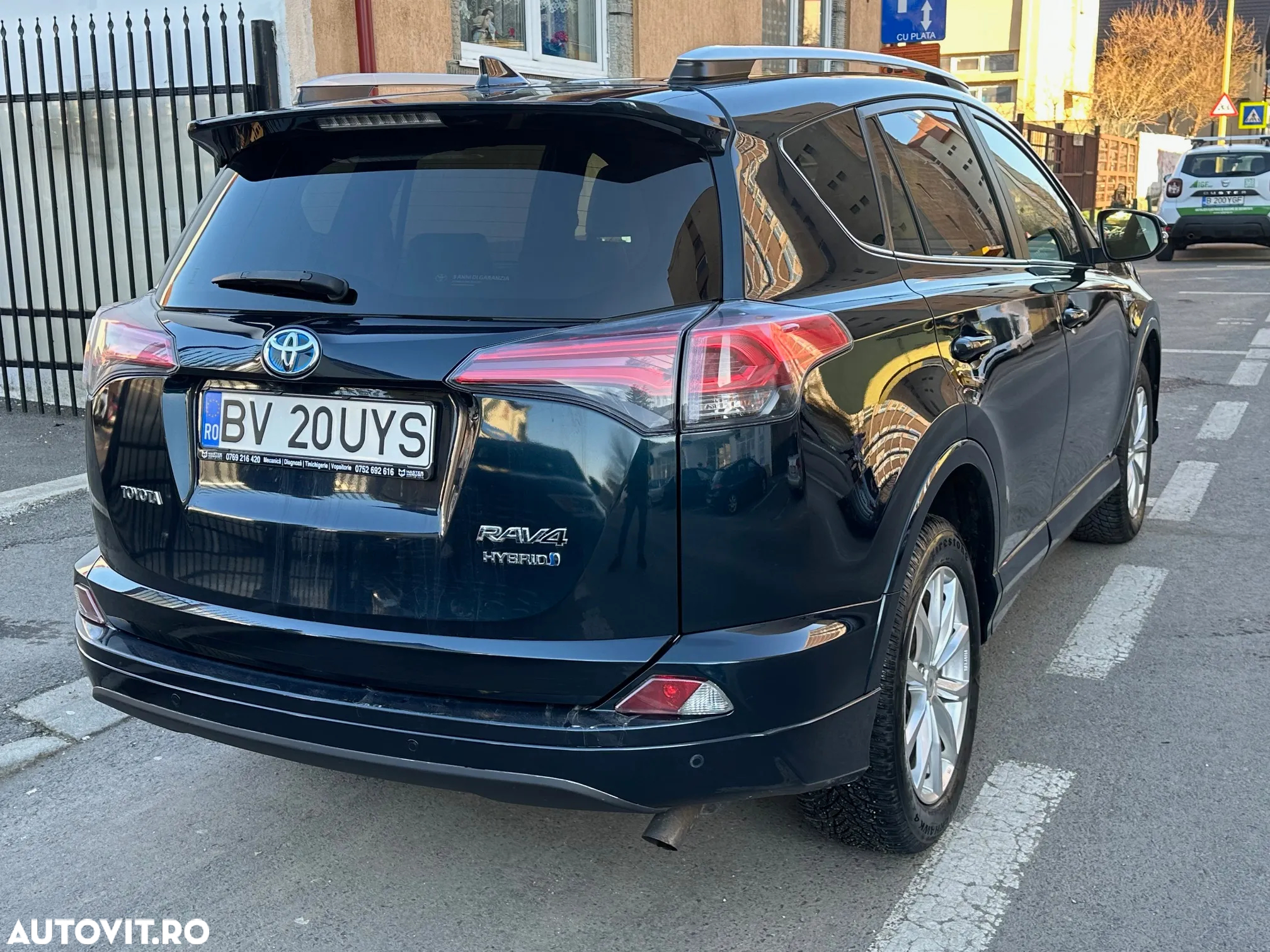 Toyota RAV4 2.5 4x4 Hybrid Style Selection - 3