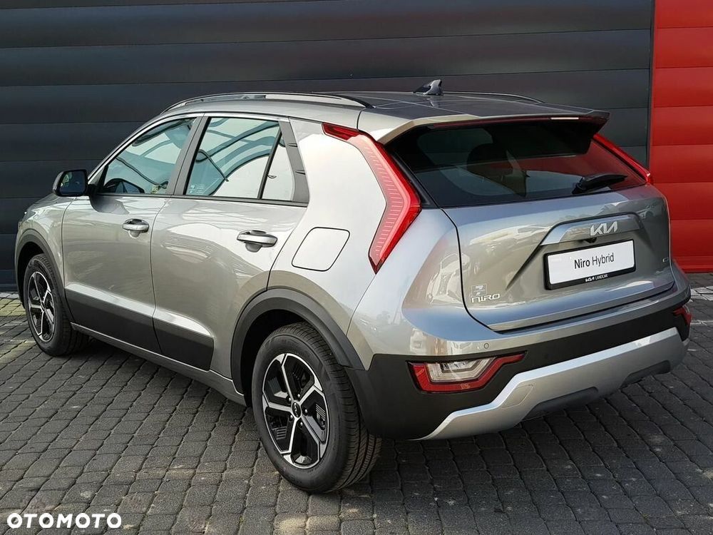 Kia Niro 1.6 GDI Hybrid M - 4