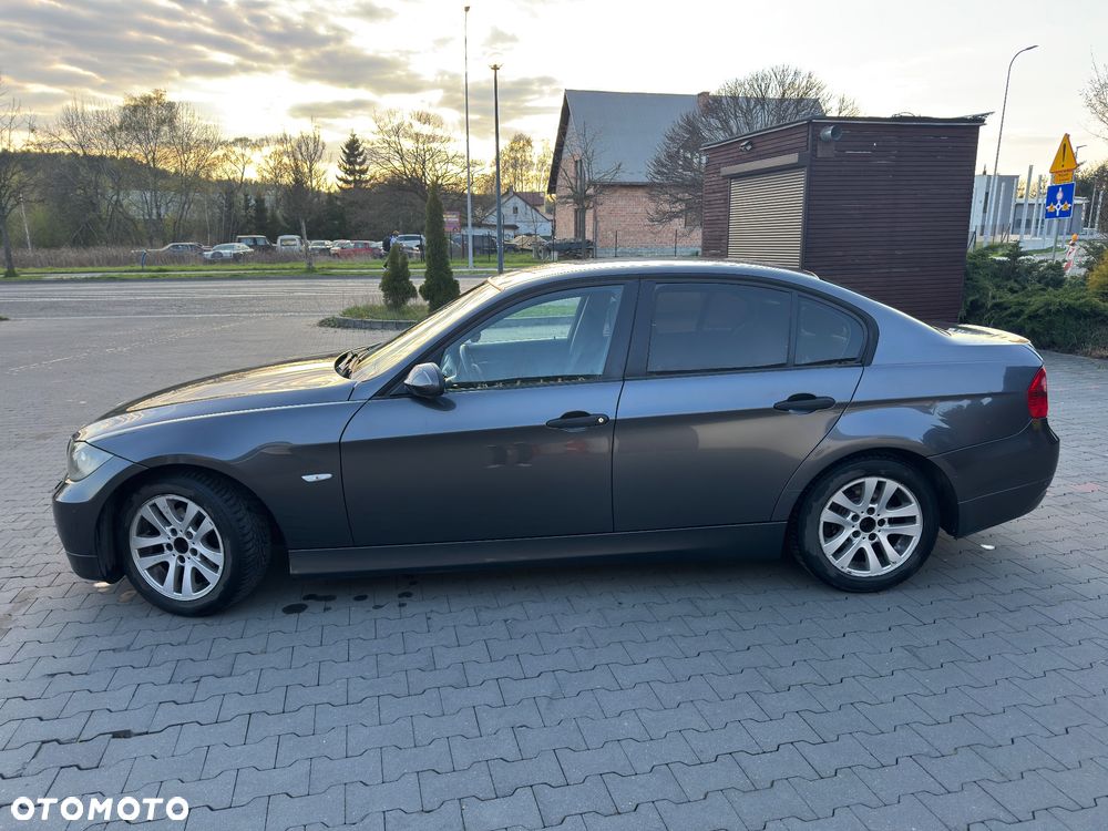 BMW Seria 3 - 10