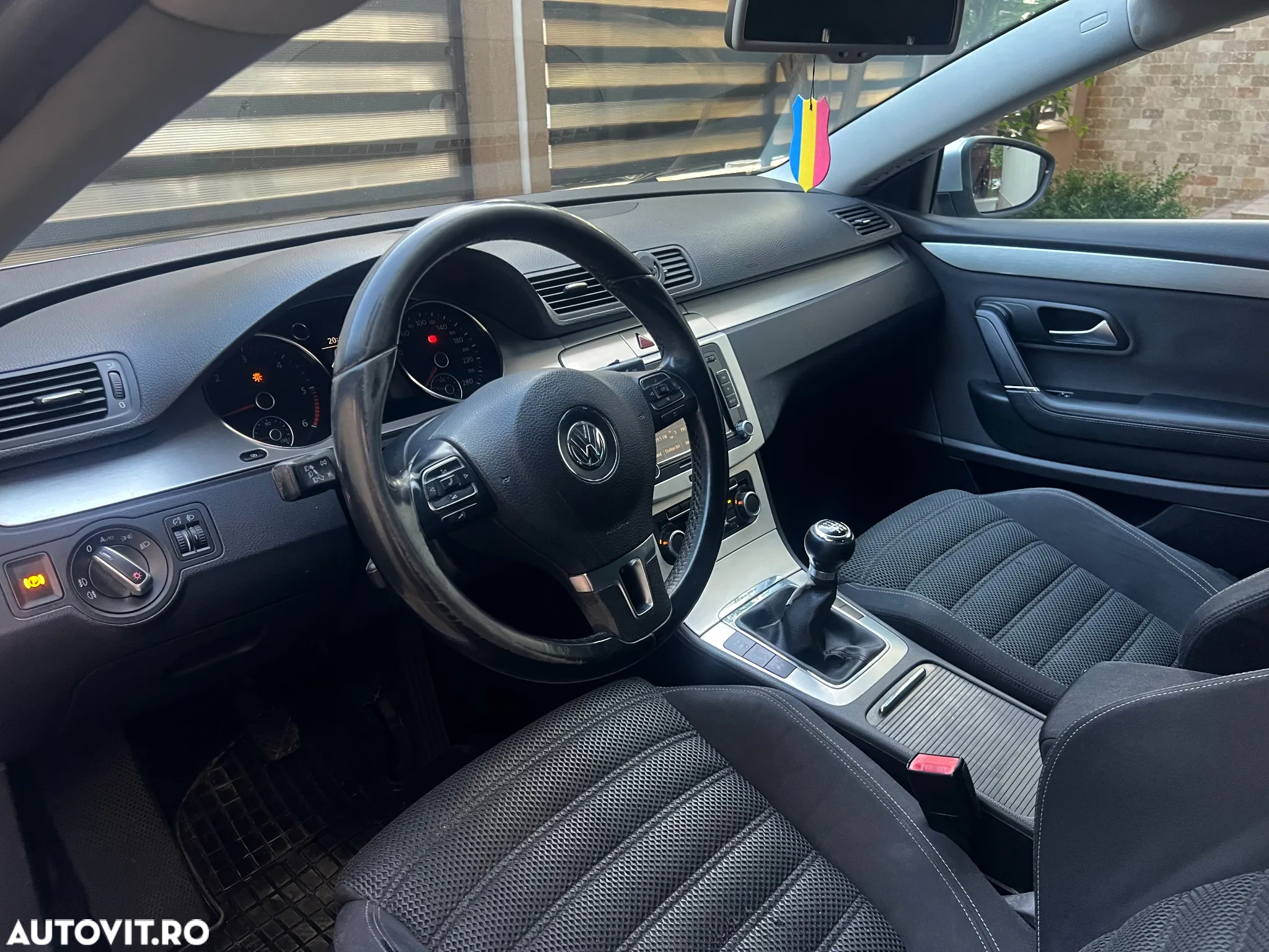 Volkswagen Passat CC 2.0 TDI DPF - 14
