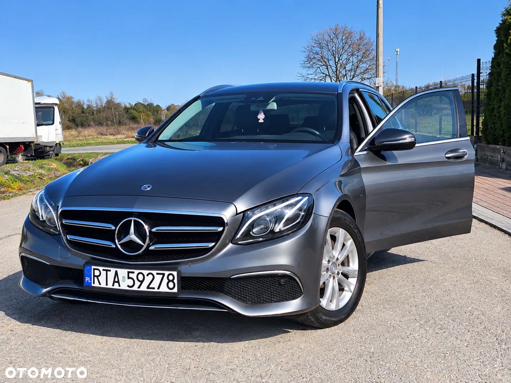 Mercedes-Benz Klasa E - 8