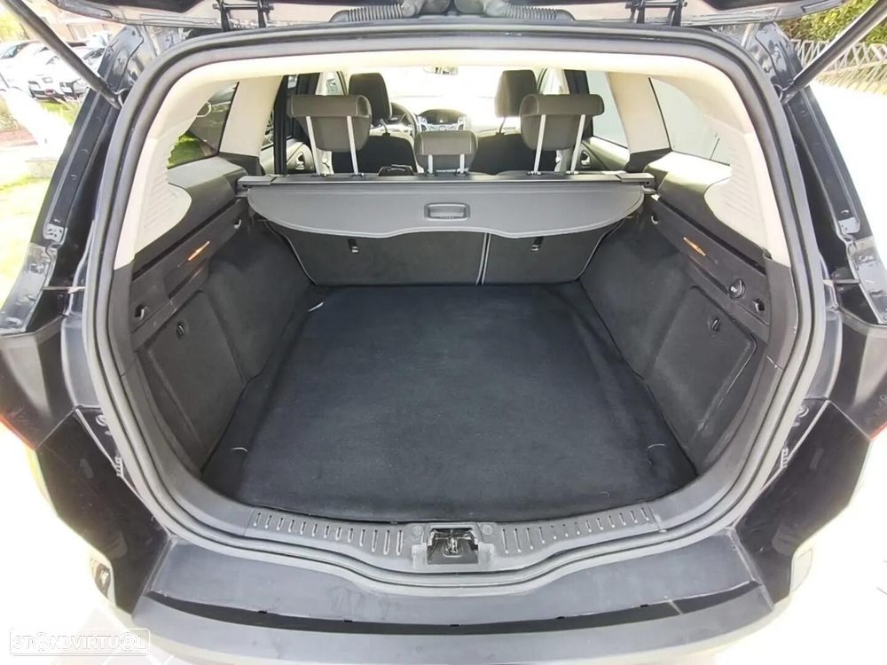 Ford Focus SW 1.6 TDCi Titanium - 7