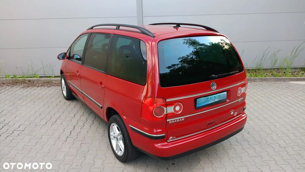 Volkswagen Sharan 1.8T Basis - 18