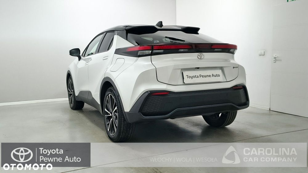 Toyota C-Hr 2025 photo 2