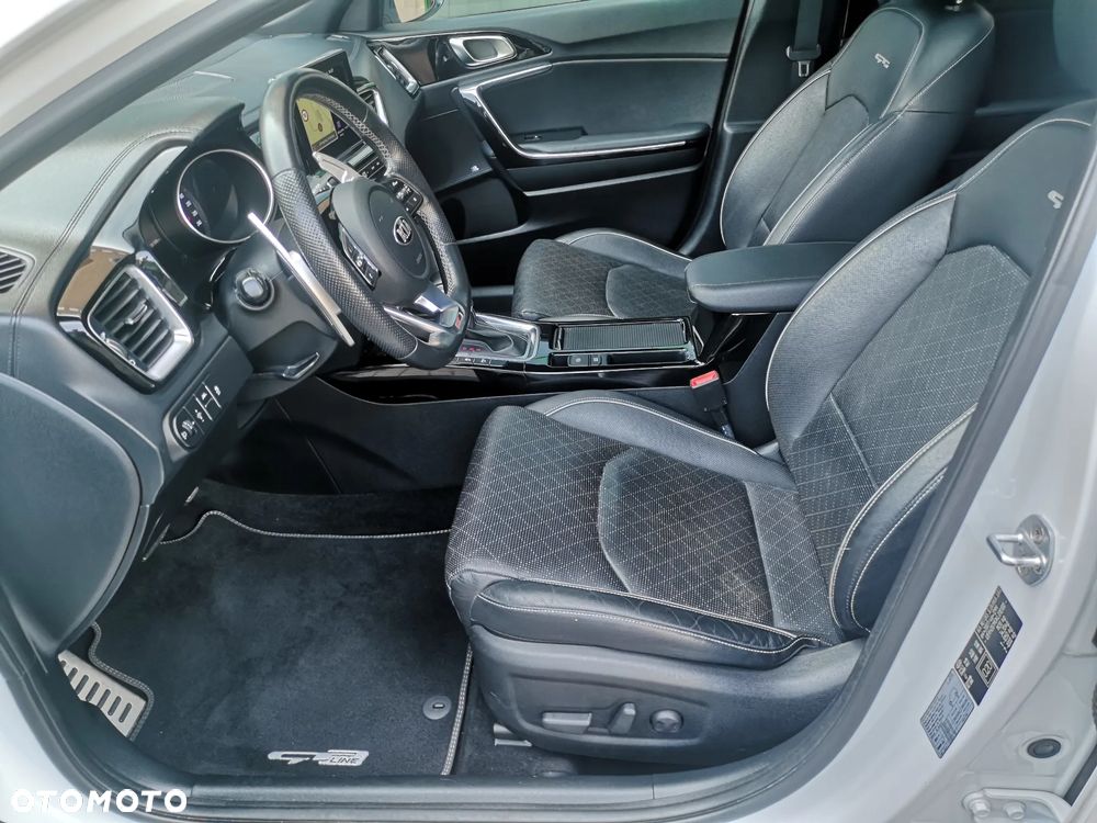 Kia ProCeed 1.6 CRDi DCT7 SCR GT LINE - 25