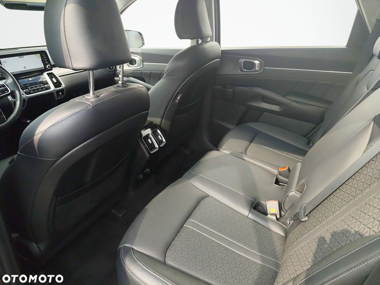 Kia Sorento - 13