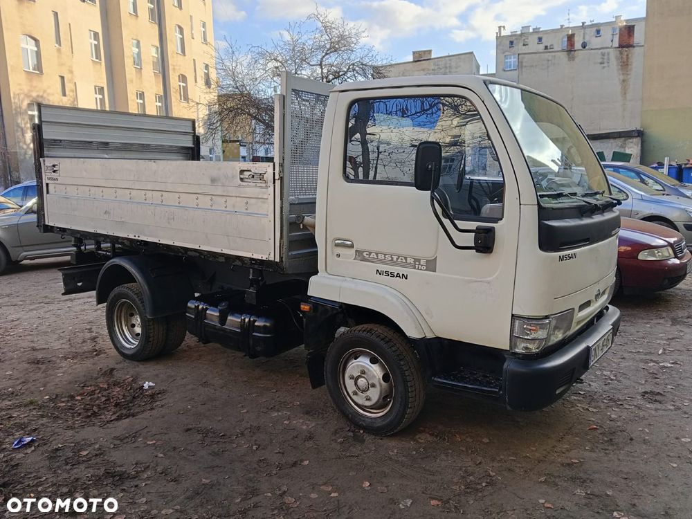 Nissan Cabstar - 1