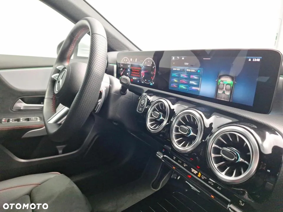 Mercedes-Benz Klasa A 200 AMG Line 7G-DCT - 22