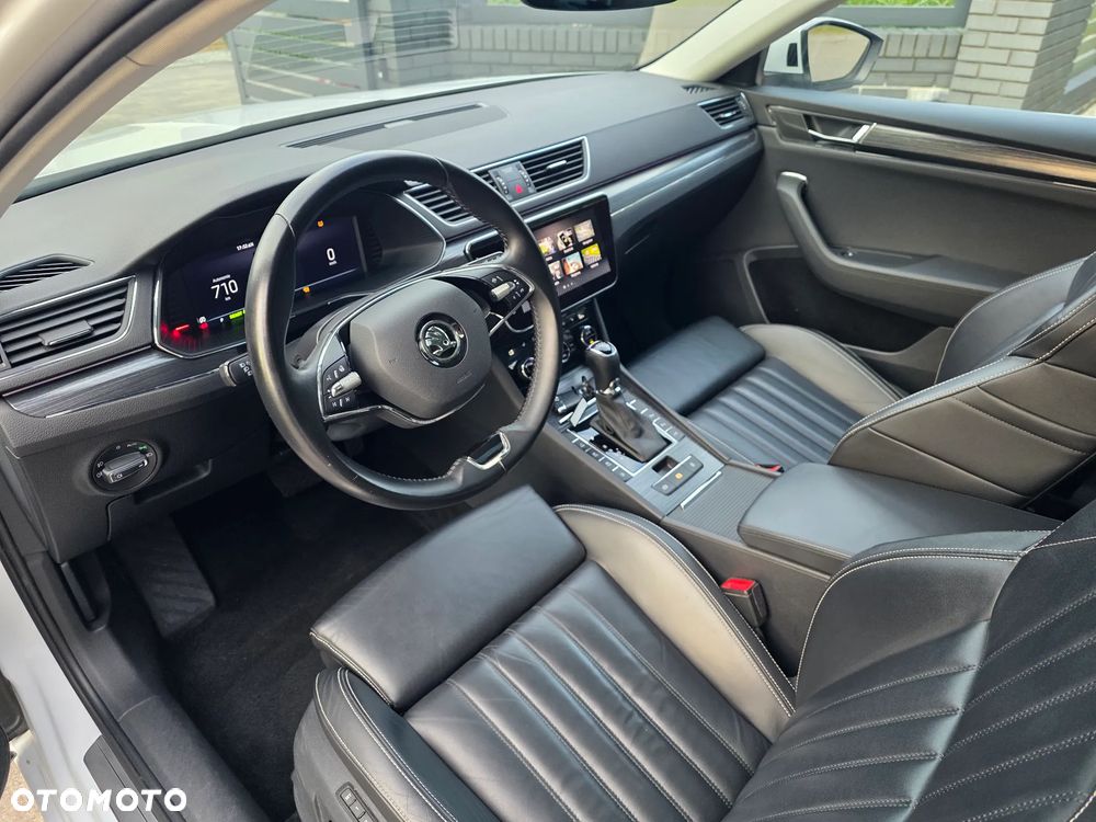 Skoda Superb 1.4 TSI DSG Sportline - 11