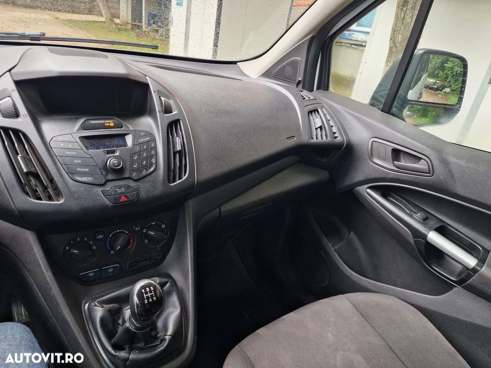 Ford Tourneo Connect 1.5 TDCi SWB (L1) Trend - 17