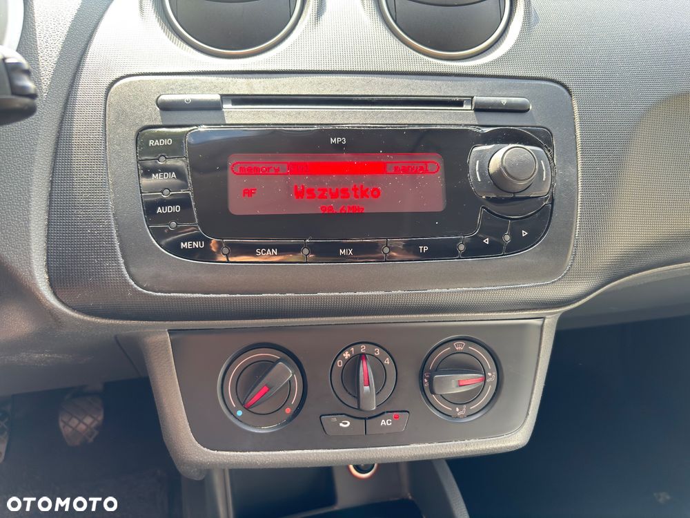 Seat Ibiza 1.4 16V Style - 19