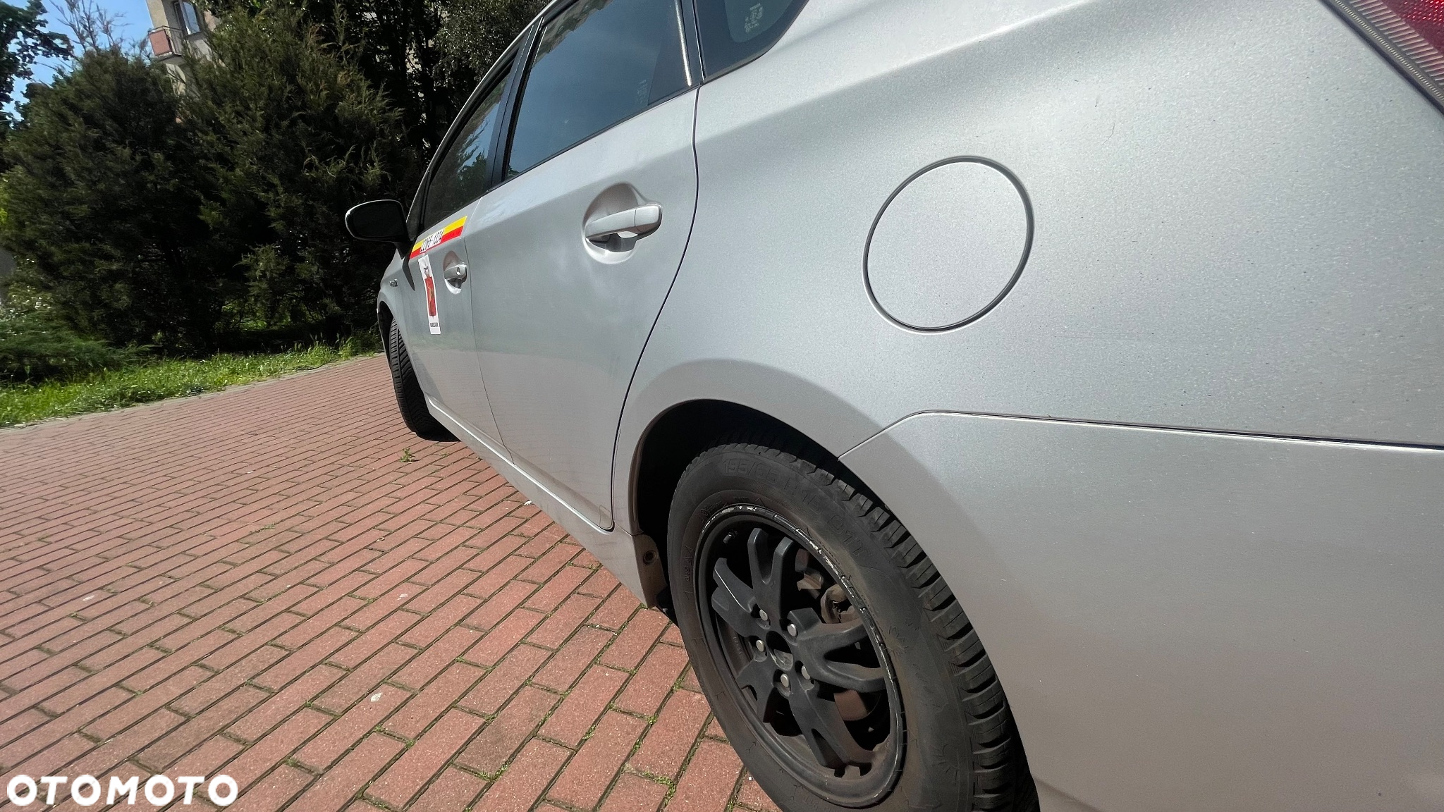 Toyota Prius 1.8 HSD Active - 26