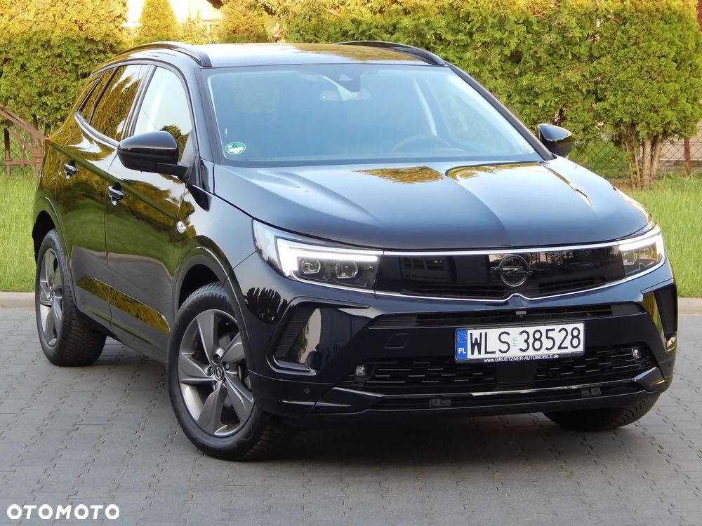 Opel Grandland 1.2 DI Automatik - 3