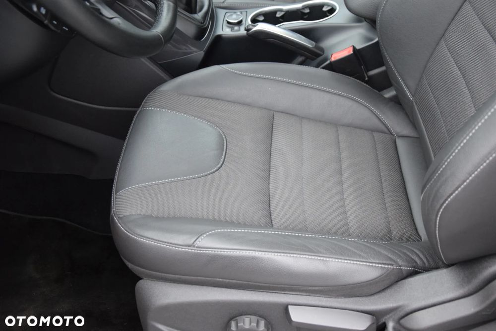 Ford Kuga 2.0 TDCi 4x4 Individual - 27