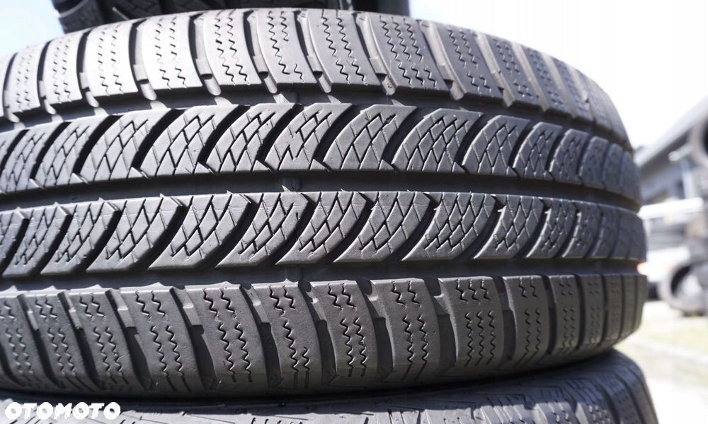 4x Continental VancoWinter 2 225/55R17C 109T Z267 - 9