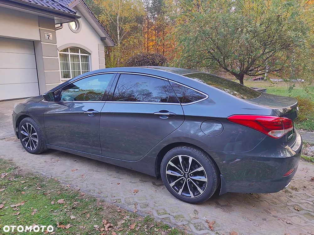 Hyundai i40 1.7 CRDi Premium DCT - 2