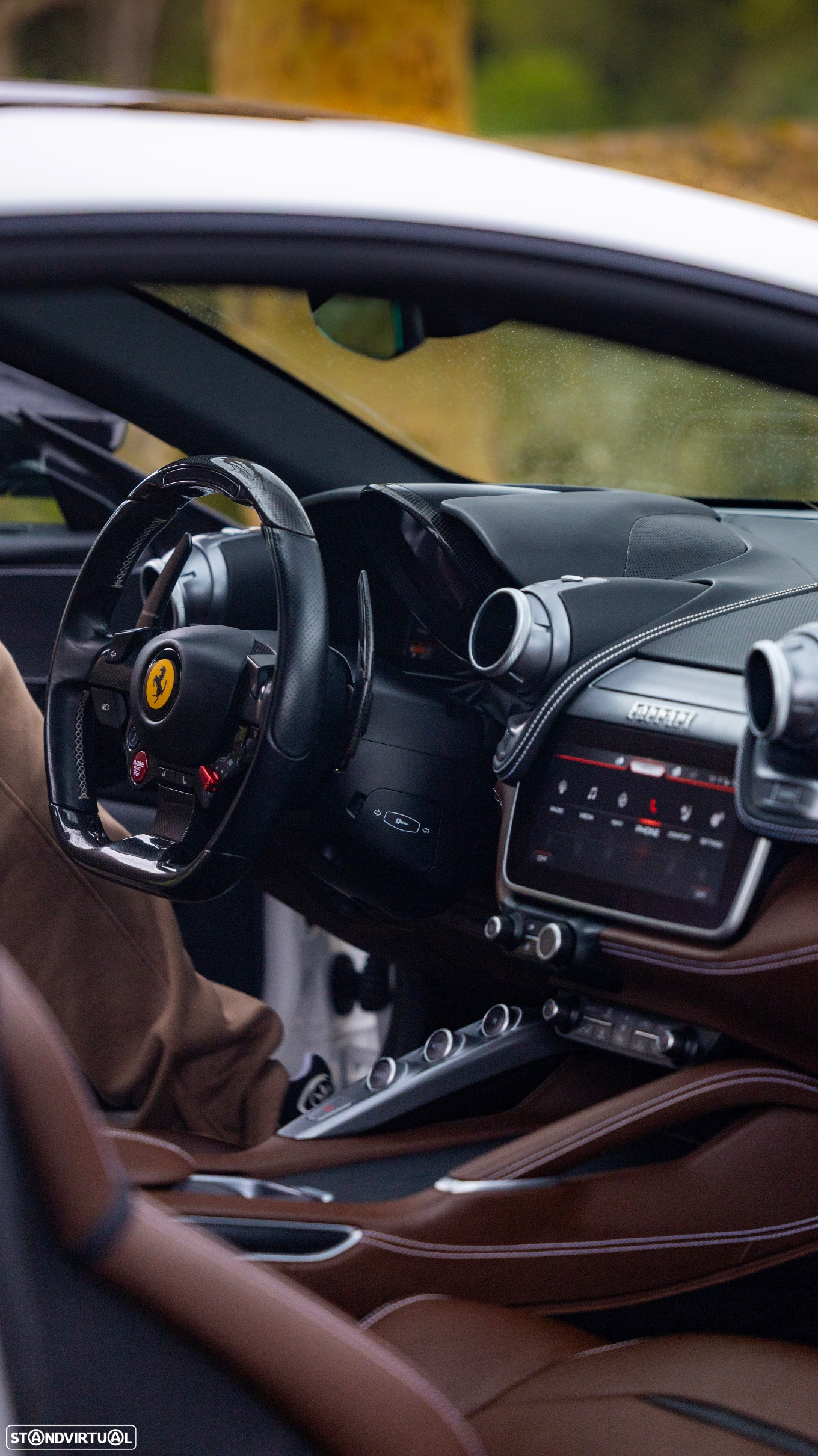 Ferrari GTC4 Lusso - 18