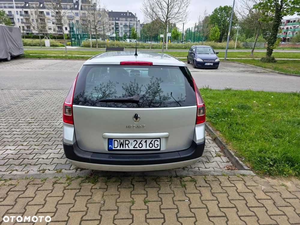 Renault Megane 1.6 16V 110 Dynamique - 14