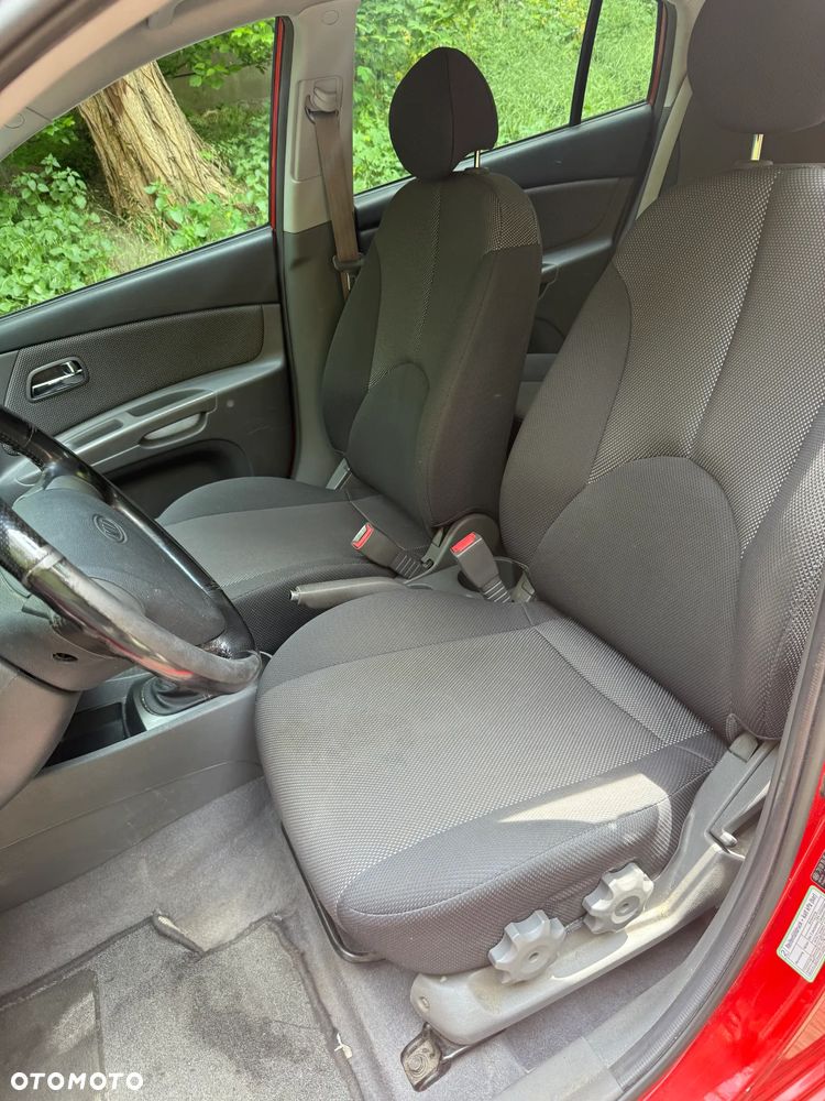 Kia Rio 1.6 Sport - 16