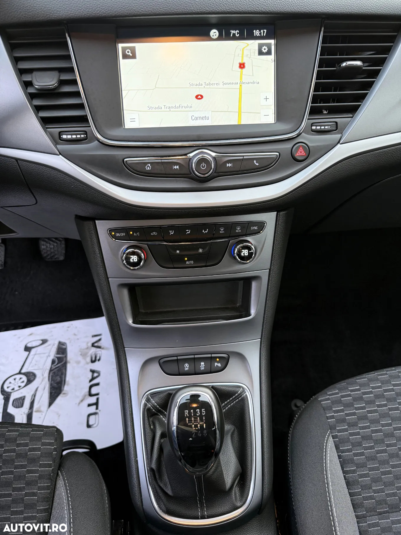 Opel Astra Sports Tourer 1.2 Turbo Enjoy - 18