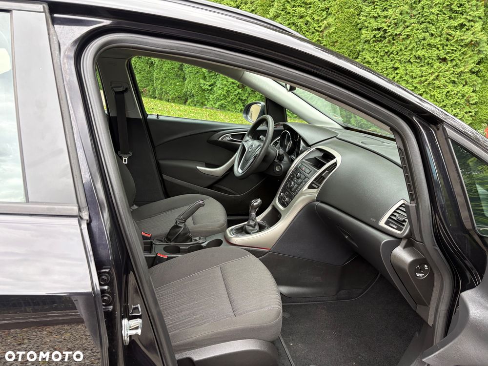 Opel Astra - 14