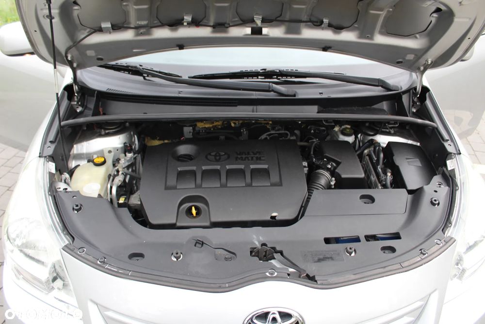 Toyota Verso 1.8 7-Sitzer Comfort - 14