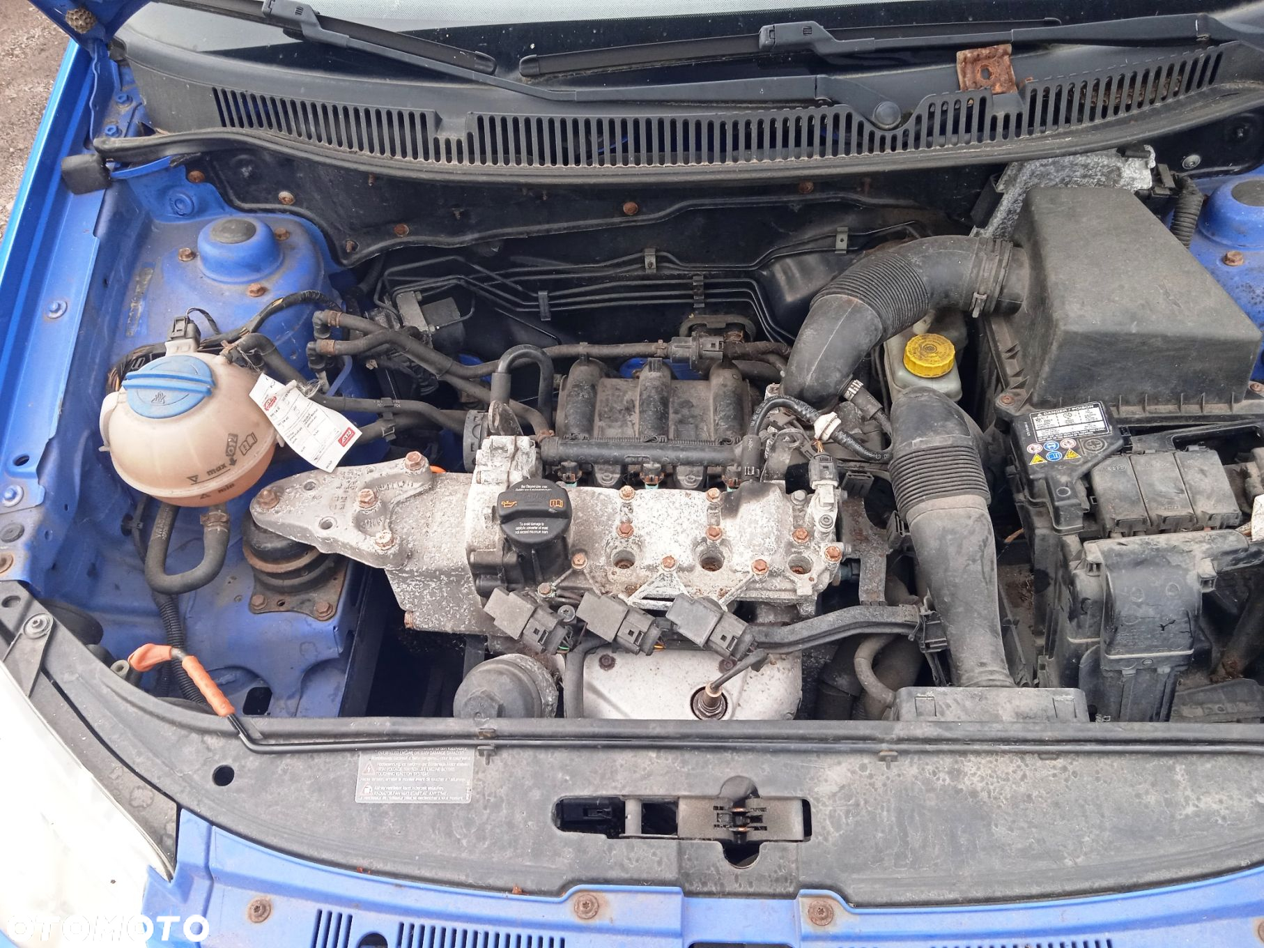 Na części VW Polo IV Lift 3D 9N3 lakier LA5F silnik BBM skrzynia JHN - 12