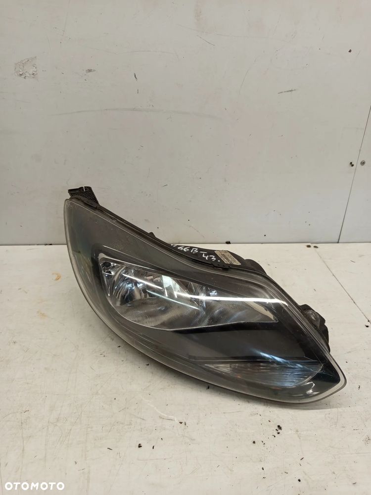 + LAMPA PRZOD PRZEDNIA PRAWA FORD FOCUS MK3 - 1