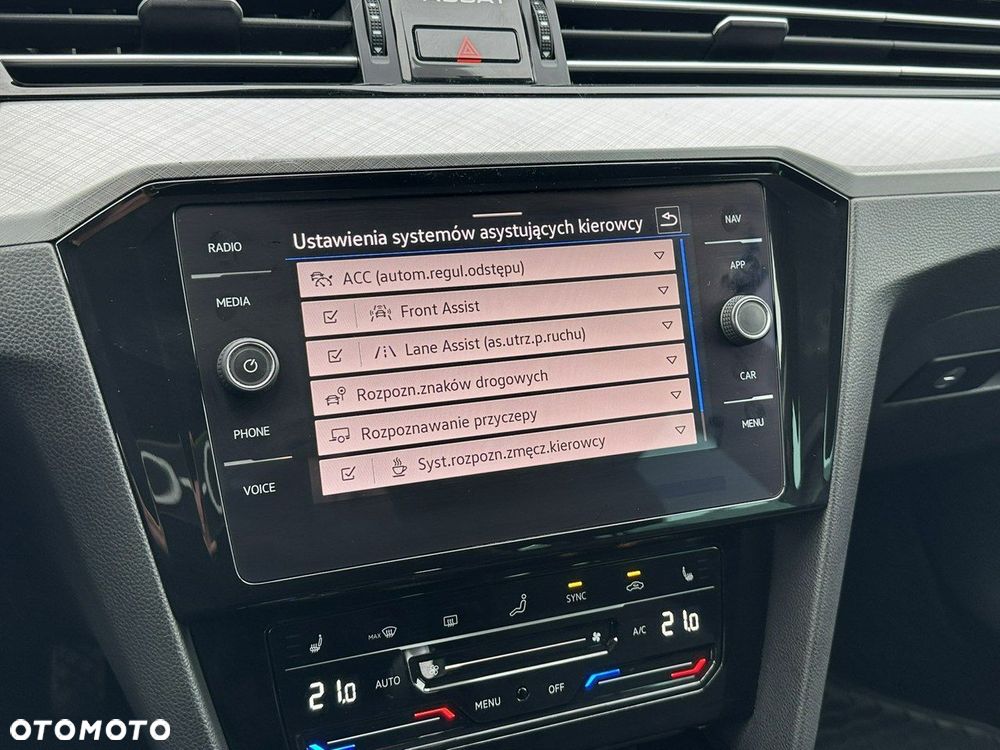 Volkswagen Passat Variant - 19