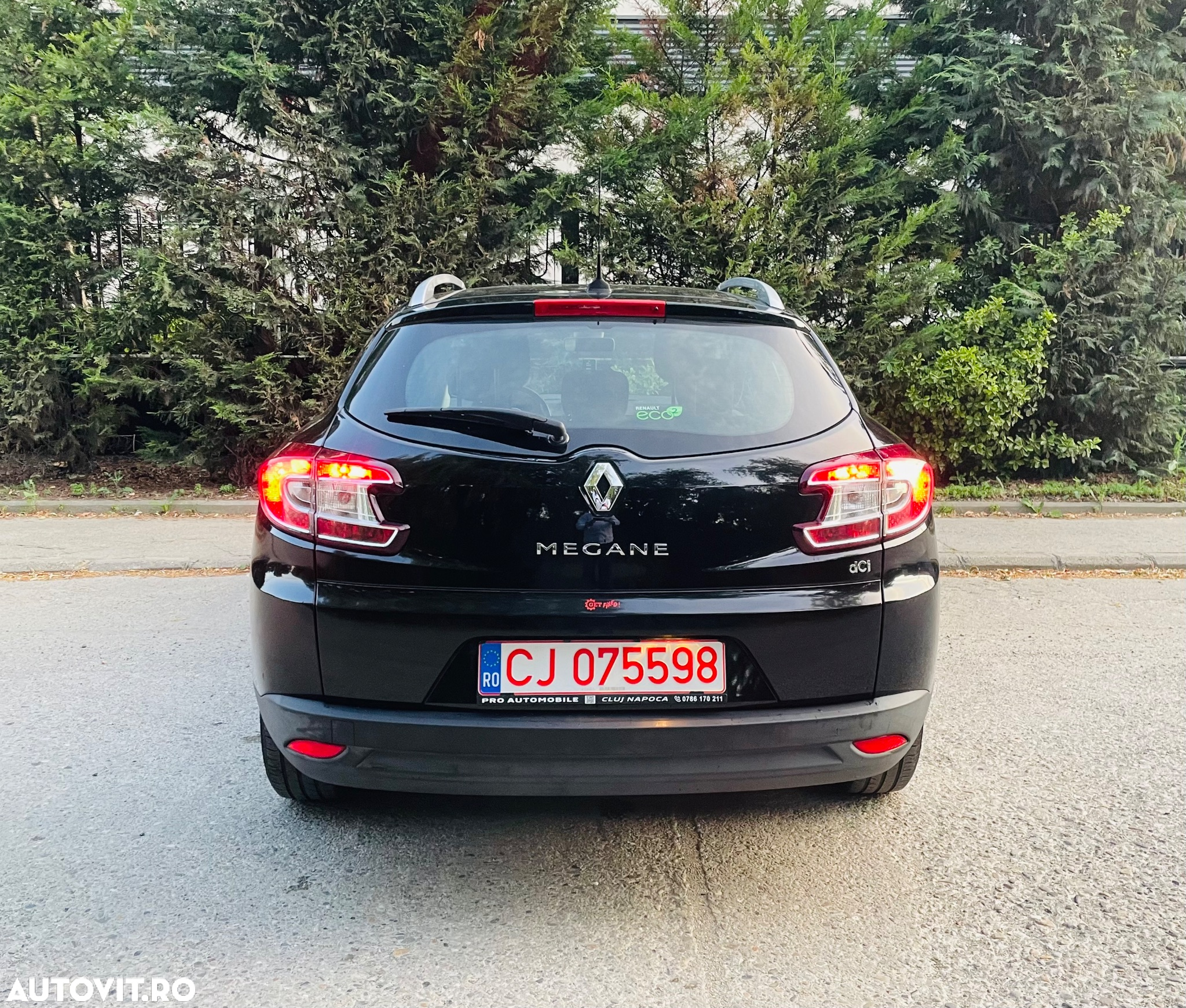 Renault Megane ENERGY dCi 110 Start & Stop LIMITED - 28