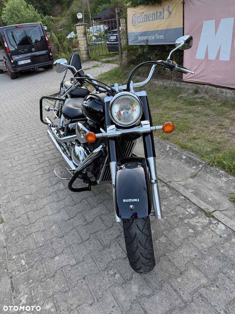 Suzuki VL 800 Volusia - 3