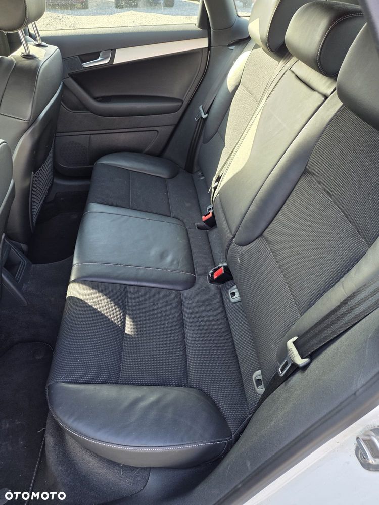 Audi A3 Sportback 2.0 TDI DPF quattro S line Sportpaket - 16